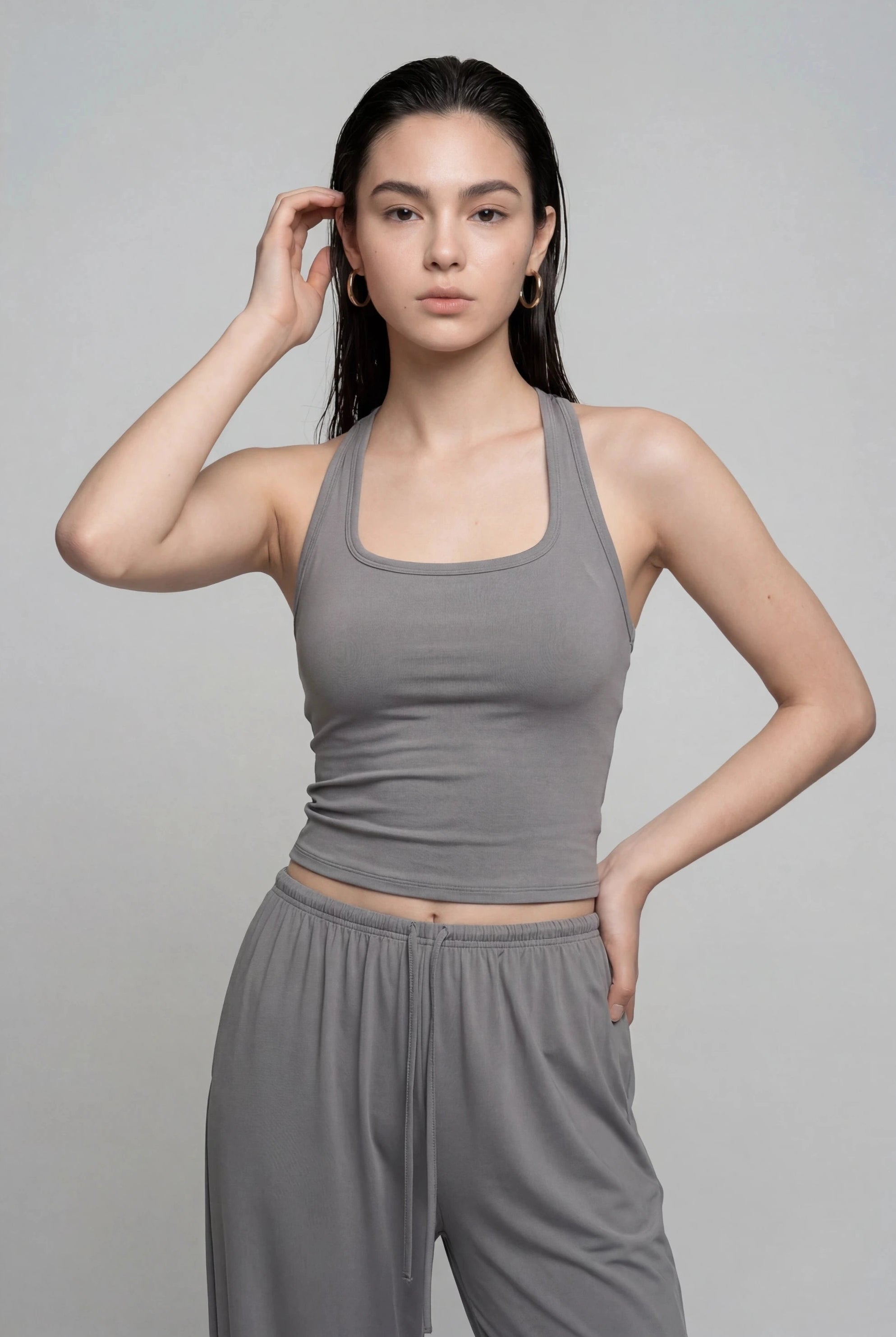 Model is 166cm wearing S