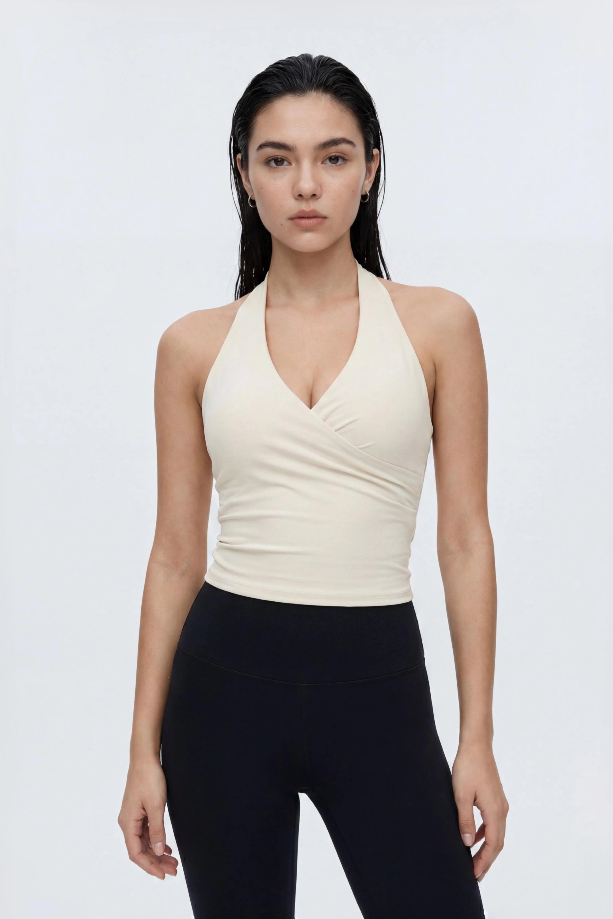 Model is 166cm wearing S