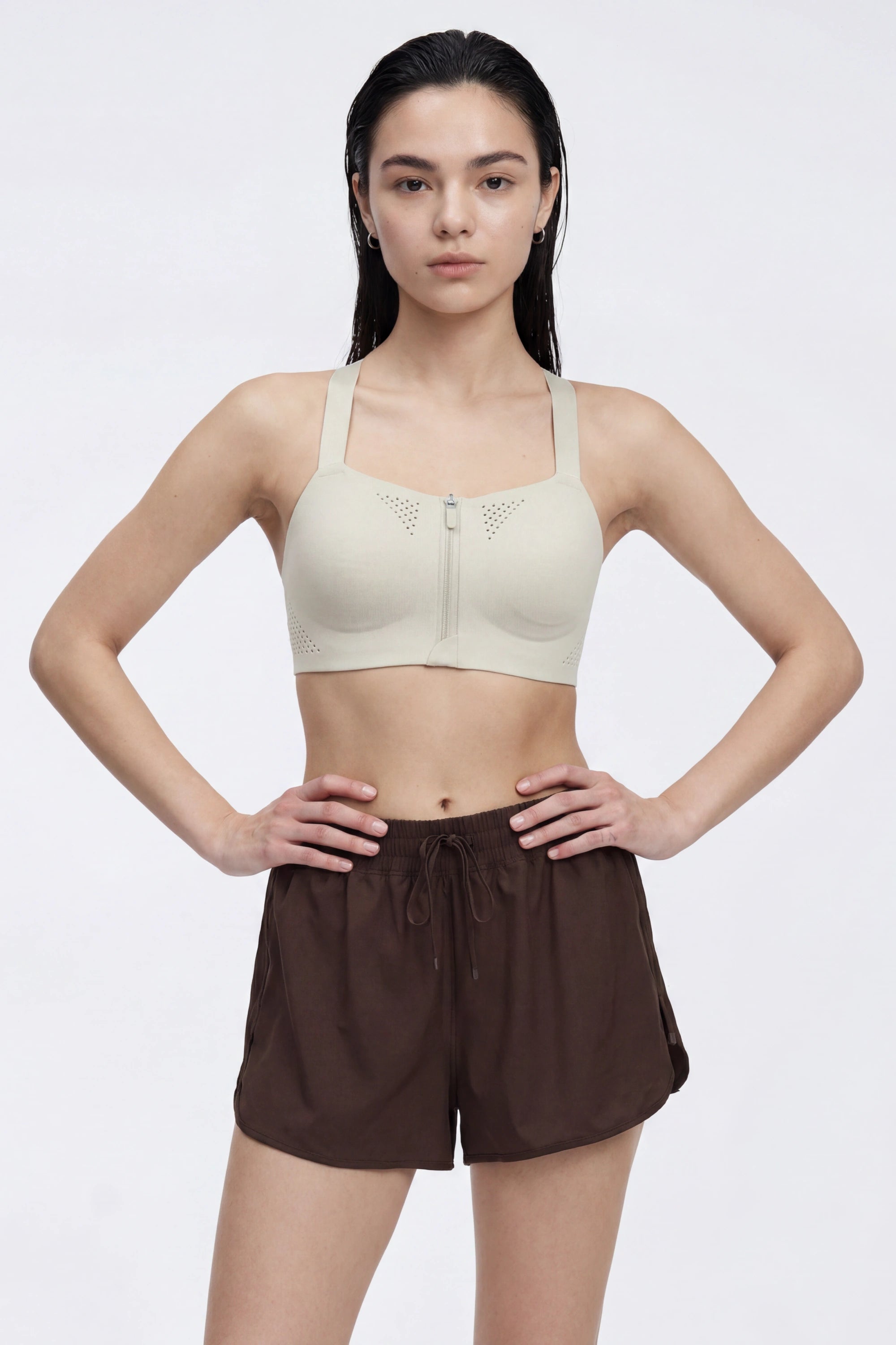 Model is 166cm wearing S